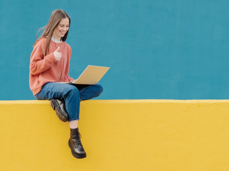 Bewerbungen und Finanzen in einem Blick