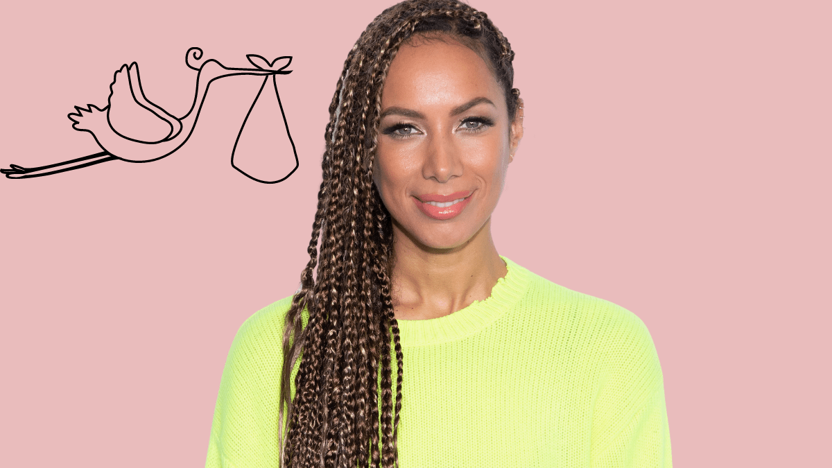 Leona Lewis lächelt.