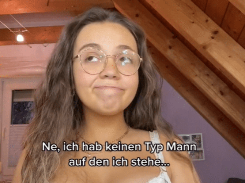 Julesboringlife: Hat sie einen Typ Mann, auf den sie steht?